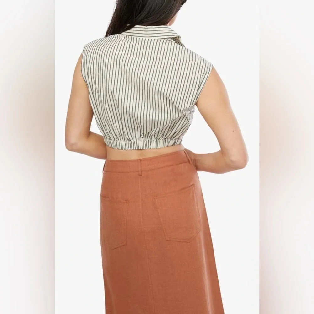 WeWoreWhat Sleeveless Popover Shirt in Color Antique White Size XS - Picture 2 of 2